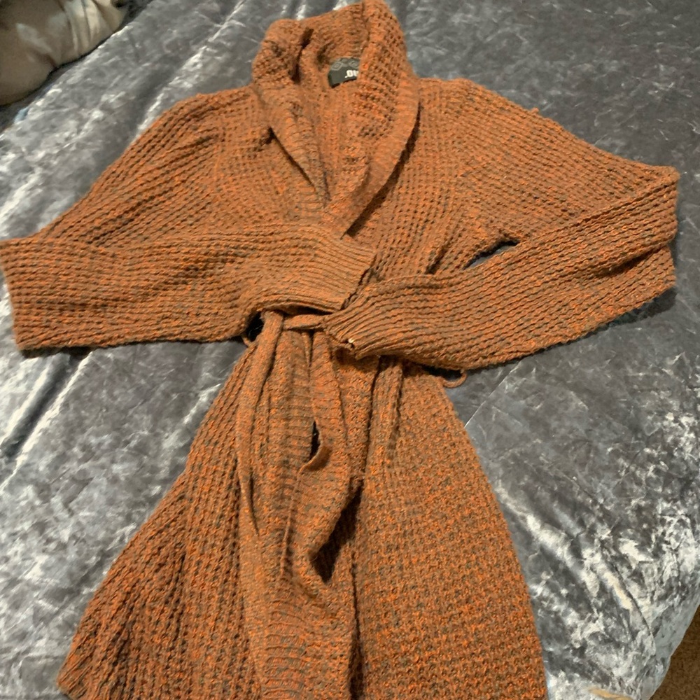 Oversized auburn sweater